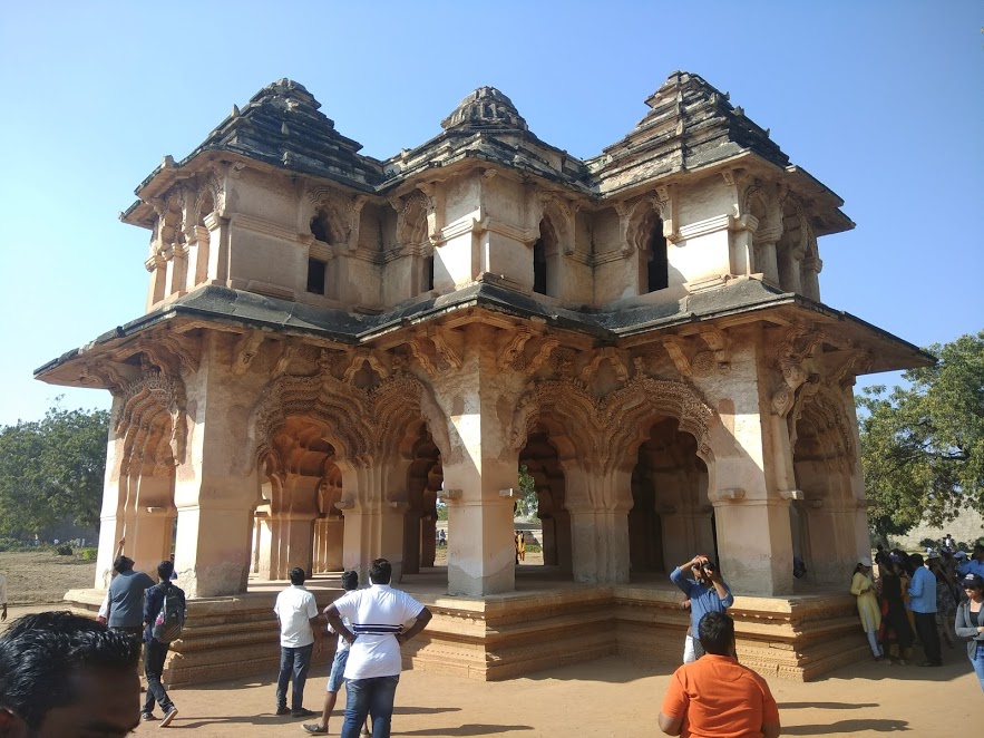 Lotus Mahal, Hampi